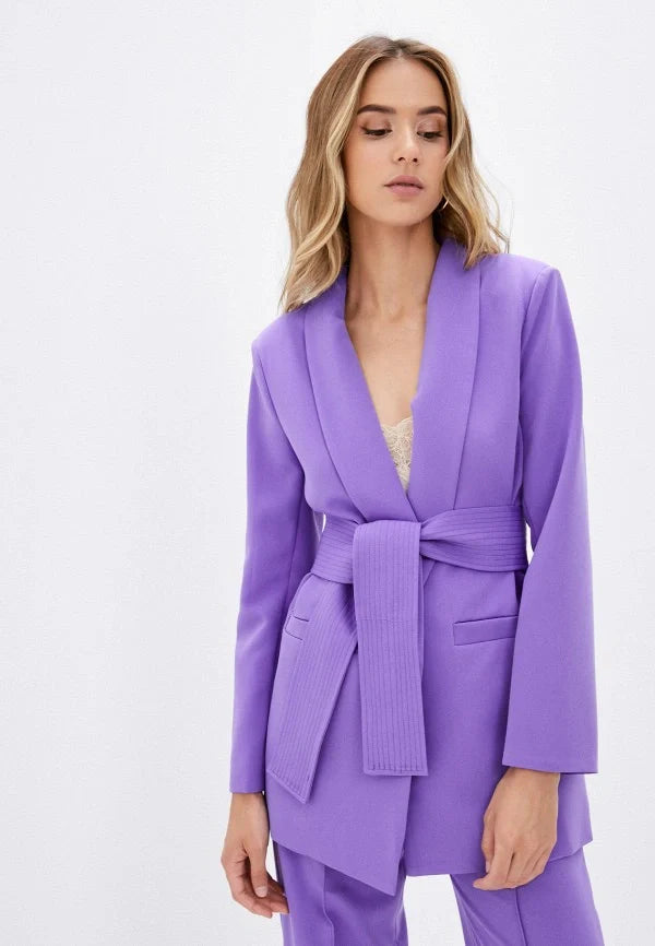 Lightweight Year-Round Suit